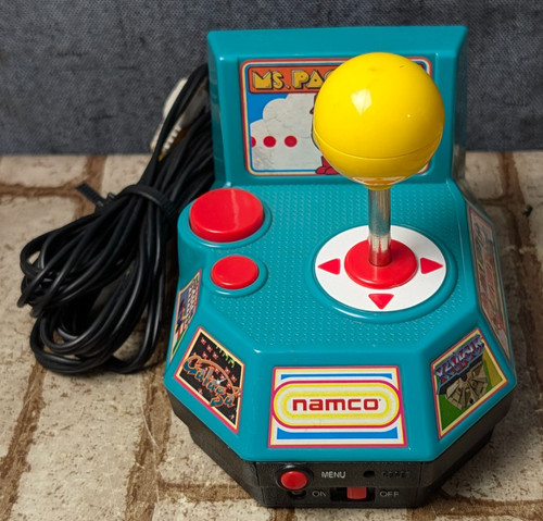 Vtg 2004 namco - pac-man, plug